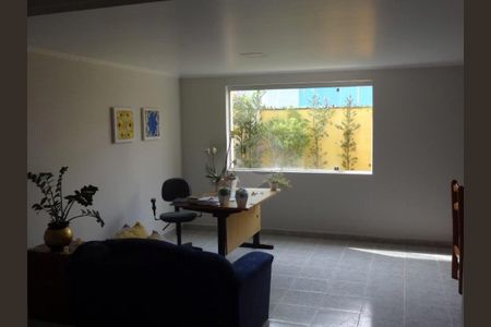 Casa à venda com 130m², 4 quartos e 2 vagas