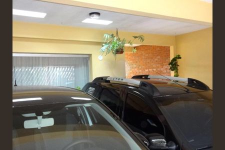 Casa à venda com 130m², 4 quartos e 2 vagas