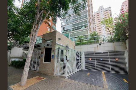 Apartamento para alugar com 214m², 4 quartos e 4 vagas Apartamento para alugar com 214m², 4 quartos e 4 vagasFachada