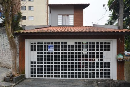 Casa para alugar com 150m², 2 quartos e sem vaga Casa para alugar com 150m², 2 quartos e sem vagaFACHADA