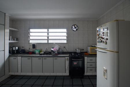 Casa para alugar com 150m², 2 quartos e sem vaga Casa para alugar com 150m², 2 quartos e sem vagaCOZINHA
