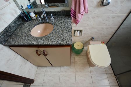 Casa para alugar com 150m², 2 quartos e sem vaga Casa para alugar com 150m², 2 quartos e sem vagaBANHEIRO