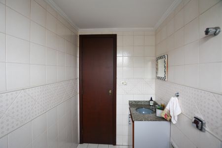 LAVABO de casa para alugar com 2 quartos, 150m² em Jardim Ouro Preto, São Paulo