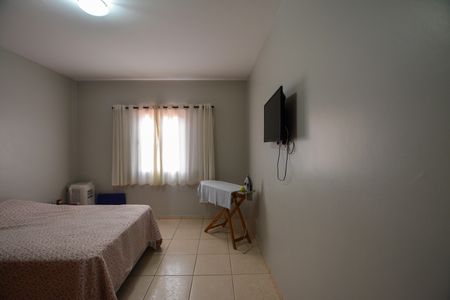 Casa para alugar com 150m², 2 quartos e sem vaga Casa para alugar com 150m², 2 quartos e sem vagaQUARTO 1