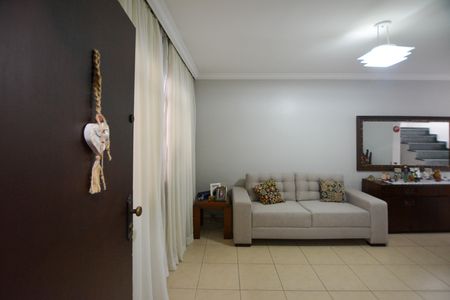 Casa para alugar com 150m², 2 quartos e sem vaga Casa para alugar com 150m², 2 quartos e sem vagaSALA