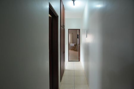 Casa para alugar com 150m², 2 quartos e sem vaga Casa para alugar com 150m², 2 quartos e sem vagaCORREDOR
