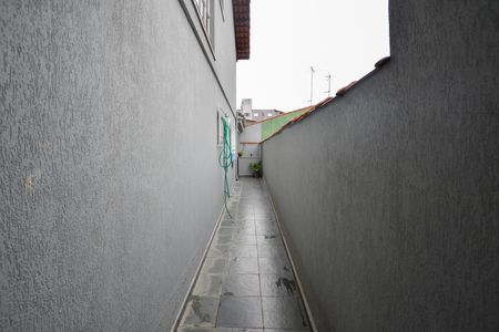 Casa para alugar com 150m², 2 quartos e sem vaga Casa para alugar com 150m², 2 quartos e sem vagaCORREDOR AREA EXTERNA