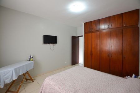 Casa para alugar com 150m², 2 quartos e sem vaga Casa para alugar com 150m², 2 quartos e sem vagaQUARTO 1