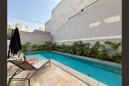 Studio para alugar com 26m², 1 quarto e sem vaga Studio para alugar com 26m², 1 quarto e sem vagaPiscina