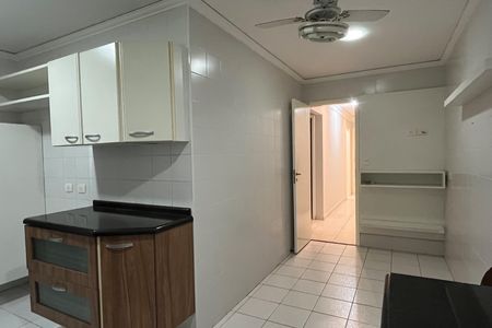 Apartamento para alugar com 108m², 3 quartos e 1 vagaCozinha e Área de Serviço