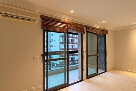 Sala de apartamento para alugar com 3 quartos, 108m² em José Menino, Santos