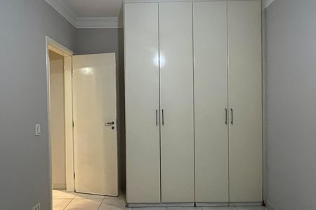 Apartamento para alugar com 108m², 3 quartos e 1 vagaQuarto 2