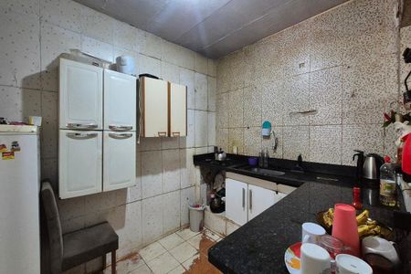 Casa à venda com 126m², 3 quartos e 2 vagas Casa à venda com 126m², 3 quartos e 2 vagasCozinha