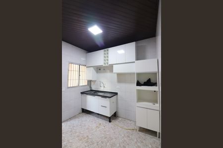 Casa para alugar com 55m², 2 quartos e 1 vagaCozinha 