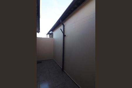 Casa para alugar com 55m², 2 quartos e 1 vagaÁrea de Serviço