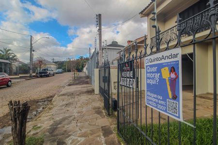 Casa para alugar com 150m², 5 quartos e 4 vagas Casa para alugar com 150m², 5 quartos e 4 vagasPlaca