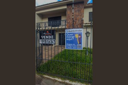 Casa para alugar com 150m², 5 quartos e 4 vagas Casa para alugar com 150m², 5 quartos e 4 vagasPlaca