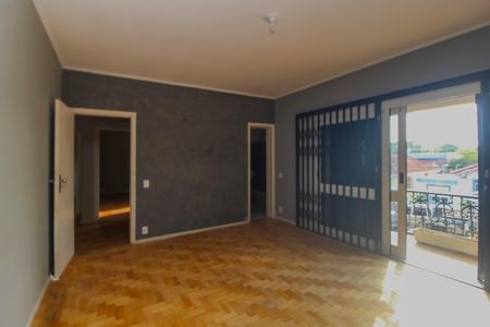Casa para alugar com 150m², 5 quartos e 4 vagas Casa para alugar com 150m², 5 quartos e 4 vagasSuite