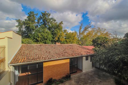 Casa para alugar com 150m², 5 quartos e 4 vagas Casa para alugar com 150m², 5 quartos e 4 vagasVista