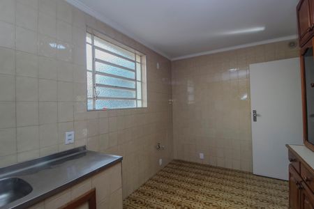 Casa para alugar com 150m², 5 quartos e 4 vagas Casa para alugar com 150m², 5 quartos e 4 vagasCozinha