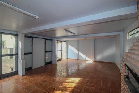 Casa para alugar com 150m², 5 quartos e 4 vagas Casa para alugar com 150m², 5 quartos e 4 vagasChurrasqueira