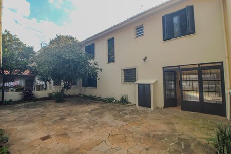 Casa para alugar com 150m², 5 quartos e 4 vagas Casa para alugar com 150m², 5 quartos e 4 vagasQuintal