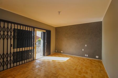 Casa para alugar com 150m², 5 quartos e 4 vagas Casa para alugar com 150m², 5 quartos e 4 vagasSuite