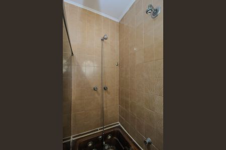 Casa para alugar com 150m², 5 quartos e 4 vagas Casa para alugar com 150m², 5 quartos e 4 vagasBanheiro da Suíte