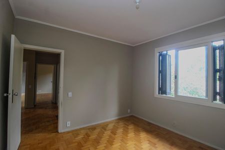 Casa para alugar com 150m², 5 quartos e 4 vagas Casa para alugar com 150m², 5 quartos e 4 vagasQuarto