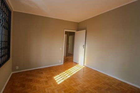 Casa para alugar com 150m², 5 quartos e 4 vagas Casa para alugar com 150m², 5 quartos e 4 vagasQuarto 4