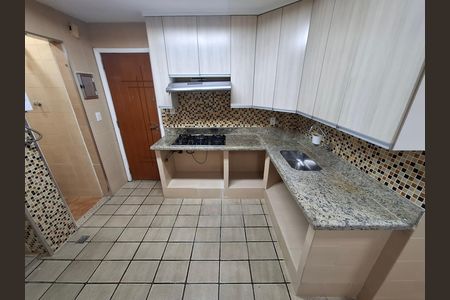 Apartamento para alugar com 63m², 2 quartos e sem vaga Apartamento para alugar com 63m², 2 quartos e sem vagaCozinha