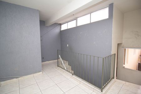 Casa à venda com 128m², 3 quartos e 2 vagas Casa à venda com 128m², 3 quartos e 2 vagasSala Edícula