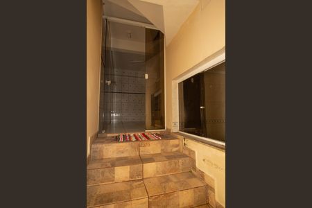 Casa à venda com 128m², 3 quartos e 2 vagas Casa à venda com 128m², 3 quartos e 2 vagasEdícula