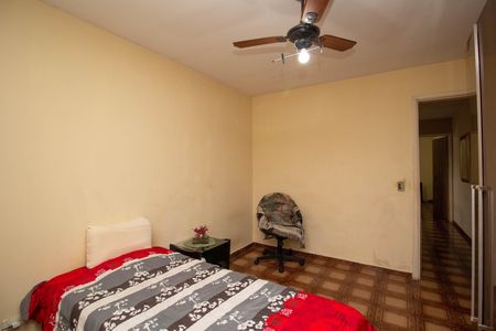 Casa à venda com 128m², 3 quartos e 2 vagas Casa à venda com 128m², 3 quartos e 2 vagasQuarto 2