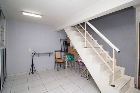 Casa à venda com 128m², 3 quartos e 2 vagas Casa à venda com 128m², 3 quartos e 2 vagasCozinha da Edícula