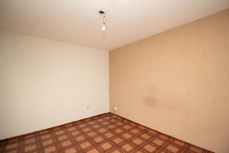 Casa à venda com 128m², 3 quartos e 2 vagas Casa à venda com 128m², 3 quartos e 2 vagasQuarto Edícula