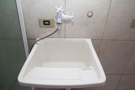 Casa à venda com 128m², 3 quartos e 2 vagas Casa à venda com 128m², 3 quartos e 2 vagasÁrea de Serviço