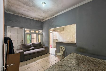 Casa para alugar com 50m², 0 quarto e 1 vaga Casa para alugar com 50m², 0 quarto e 1 vagaKitnet