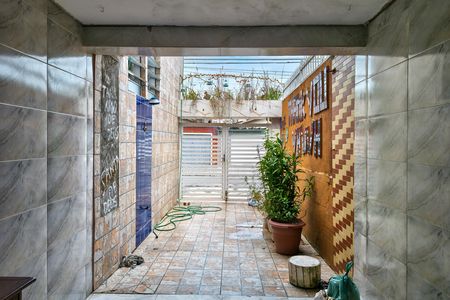Casa para alugar com 50m², 0 quarto e 1 vaga Casa para alugar com 50m², 0 quarto e 1 vagaGaragem para motos