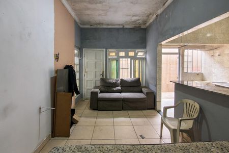 Casa para alugar com 50m², 0 quarto e 1 vaga Casa para alugar com 50m², 0 quarto e 1 vagaKitnet