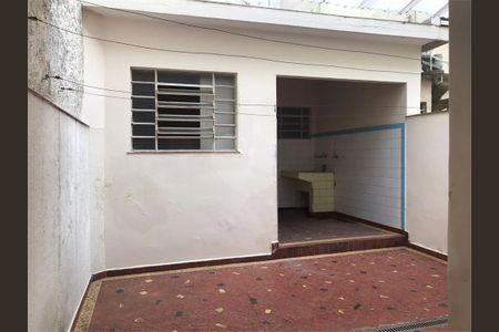 Casa à venda com 168m², 3 quartos e 1 vaga
