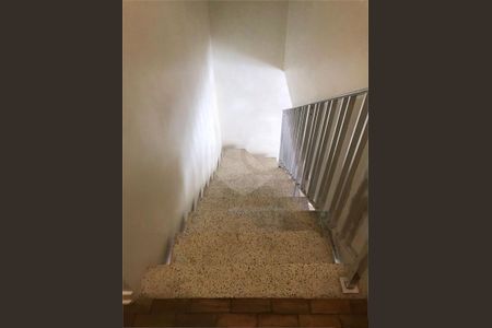 Casa à venda com 168m², 3 quartos e 1 vaga
