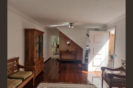 Casa à venda com 3 quartos, 125m² em Cidade Ademar, São Paulo