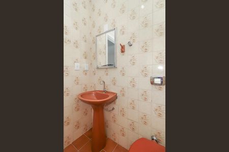 Banheiro de apartamento para alugar com 1 quarto, 39m² em Sarandi, Porto Alegre