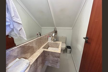Casa à venda com 3 quartos, 134m² em Vila Fiat Lux, São Paulo