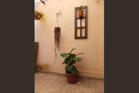 Casa à venda com 235m², 2 quartos e 2 vagas