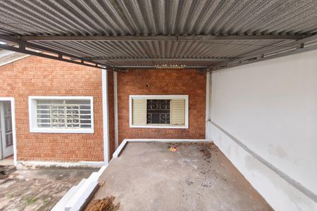 Casa à venda com 80m², 2 quartos e 1 vaga Casa à venda com 80m², 2 quartos e 1 vagaQuintal