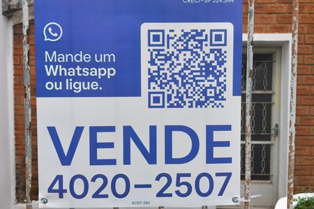 Casa à venda com 80m², 2 quartos e 1 vaga Casa à venda com 80m², 2 quartos e 1 vagaPLACA INSTALADA NA FACHADA