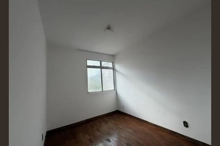 Apartamento para alugar com 100m², 4 quartos e 2 vagas Apartamento para alugar com 100m², 4 quartos e 2 vagasSala