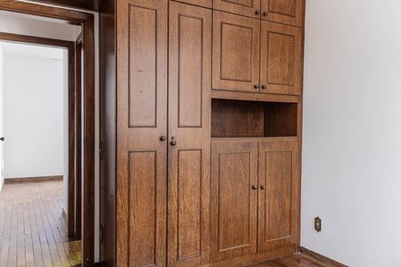 Apartamento para alugar com 100m², 4 quartos e 2 vagas Apartamento para alugar com 100m², 4 quartos e 2 vagasQuarto 2